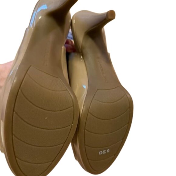 Bandolino Tan Patent Peep Toe Sling Back Heels - 8.5 - Picture 4 of 5